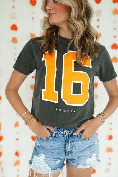 16 Pepper Crop Tee